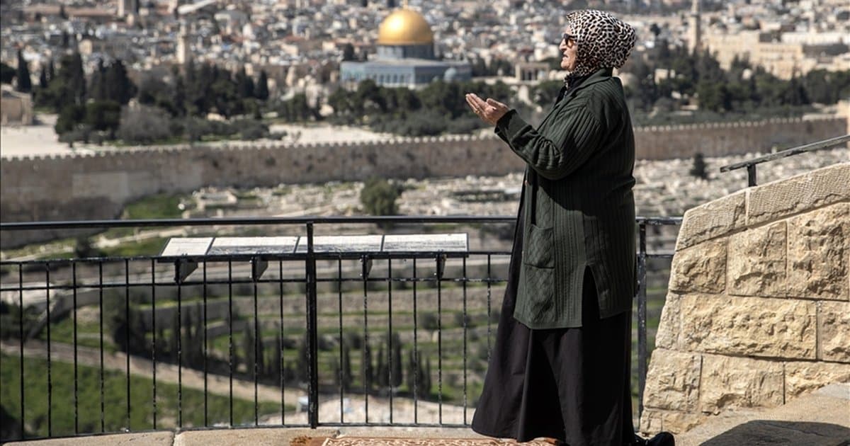 İsrail Mescid-i Aksa'yı 18 gündür kapalı tutuyor