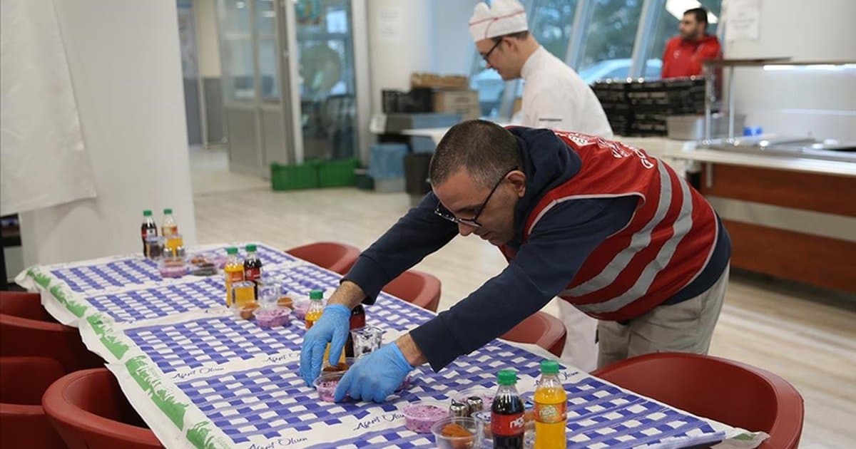 Vakıflardan Özel Bireyler İçin Ramazan İftarı