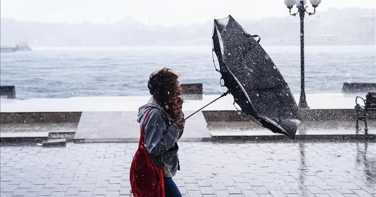 İstanbul ve çevre iller için fırtına uyarısı