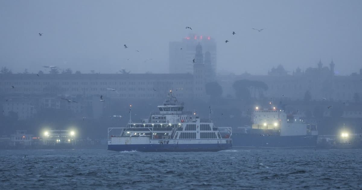 İstanbul'da sis etkili oldu