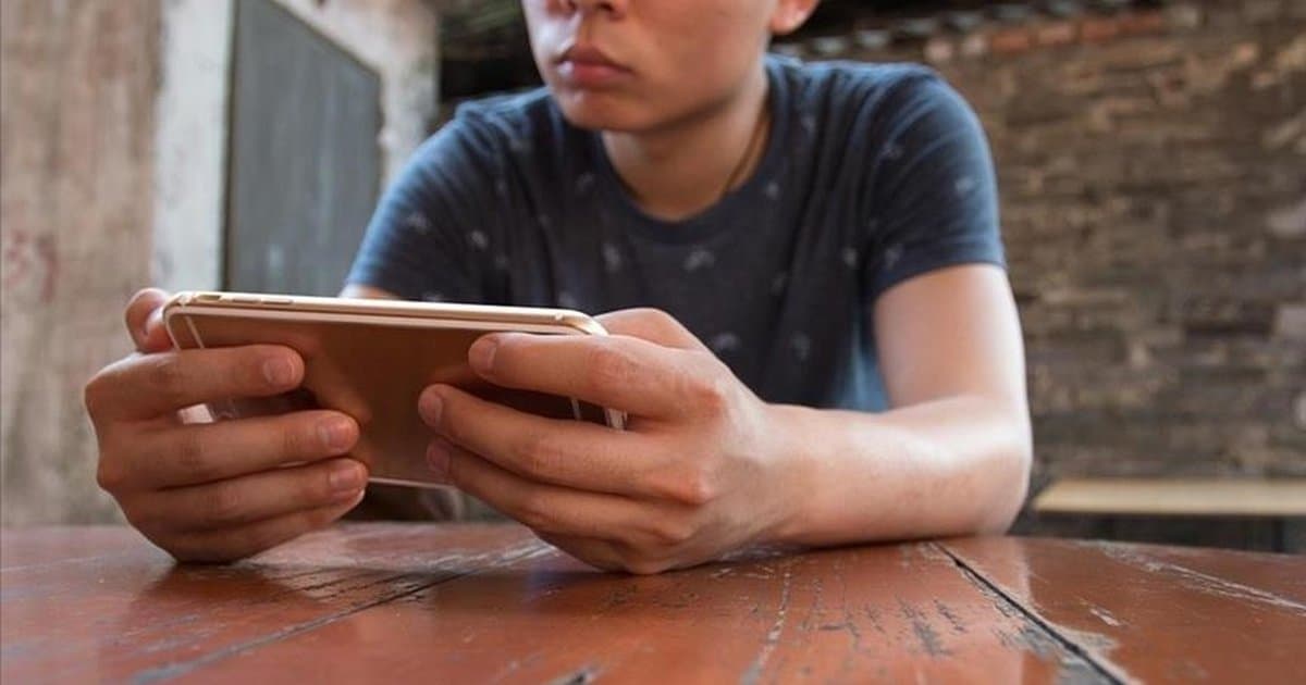 Çocuklar için sosyal medyada güvenli kullanım kritik önem taşıyor