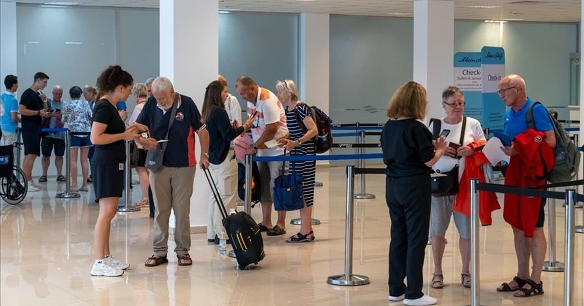 Alman turistler Türkiye'yi güvenli buldu