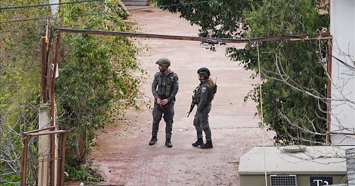 İsrail ordusu Batı Şeria'nın Cenin kentine baskın düzenledi