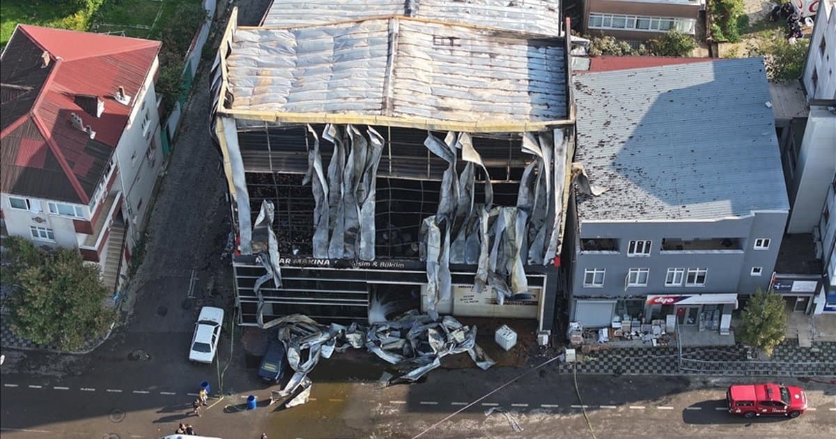 Kocaeli'de 7 kişinin öldüğü fabrika yangını davasında ara karar