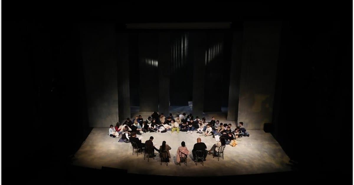 Diyarbakır Devlet Tiyatrosu kalpler için de açıyor