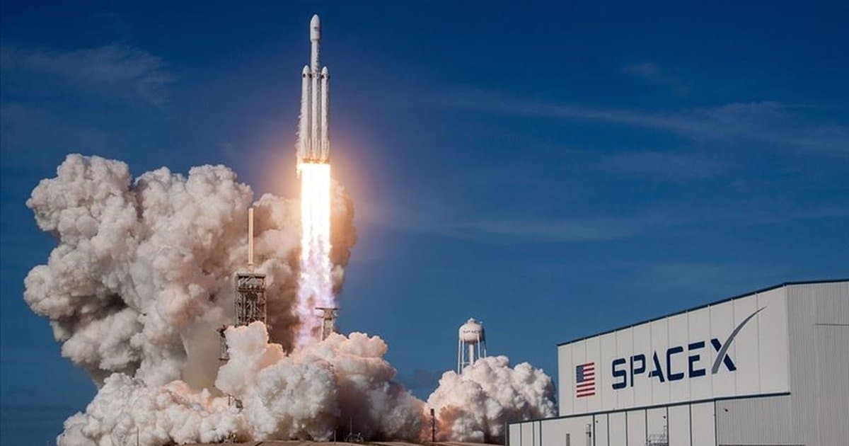 SpaceX Halka Arza Hazırlanıyor