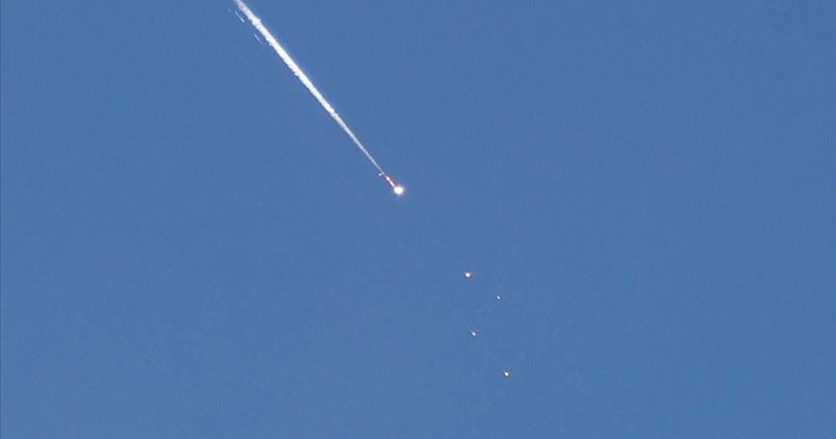 Hizbullah İsrail askeri gemisini hedef aldı