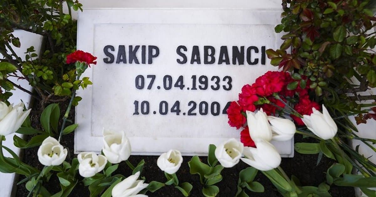 Sakıp Sabancı anıldı