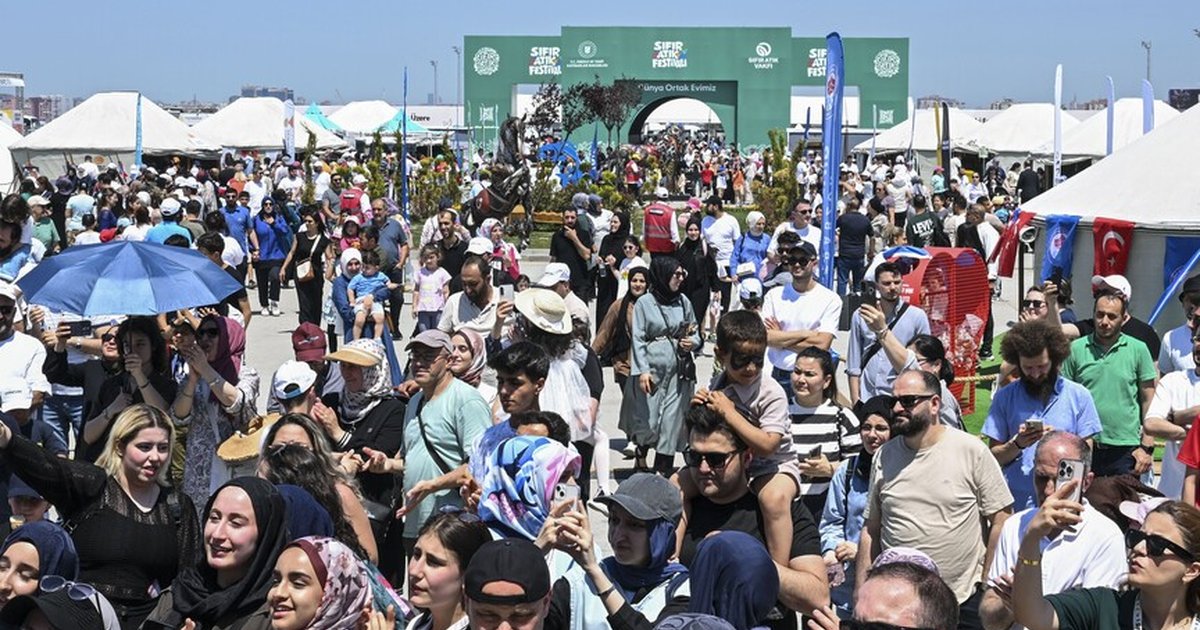 İstanbul'da Sıfır Atık Haftası Etkinliği Başladı