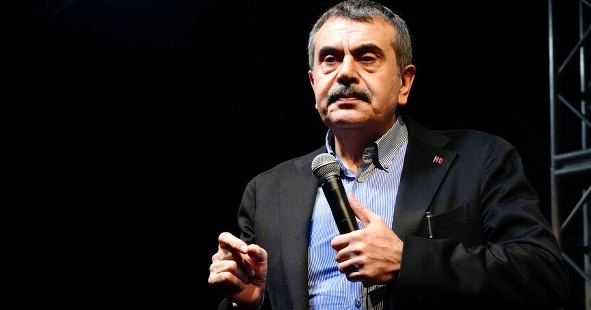 Bakan Tekin: Öğretmenlerin gelişimini desteklemek asli görevimiz