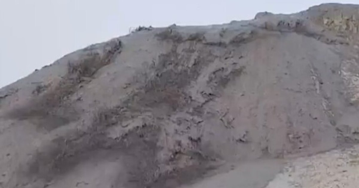 İran'da çamur volkanı faaliyete geçti