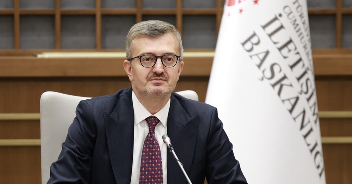İletişim Başkanı Duran'dan Koruyucu Aile Günü mesajı