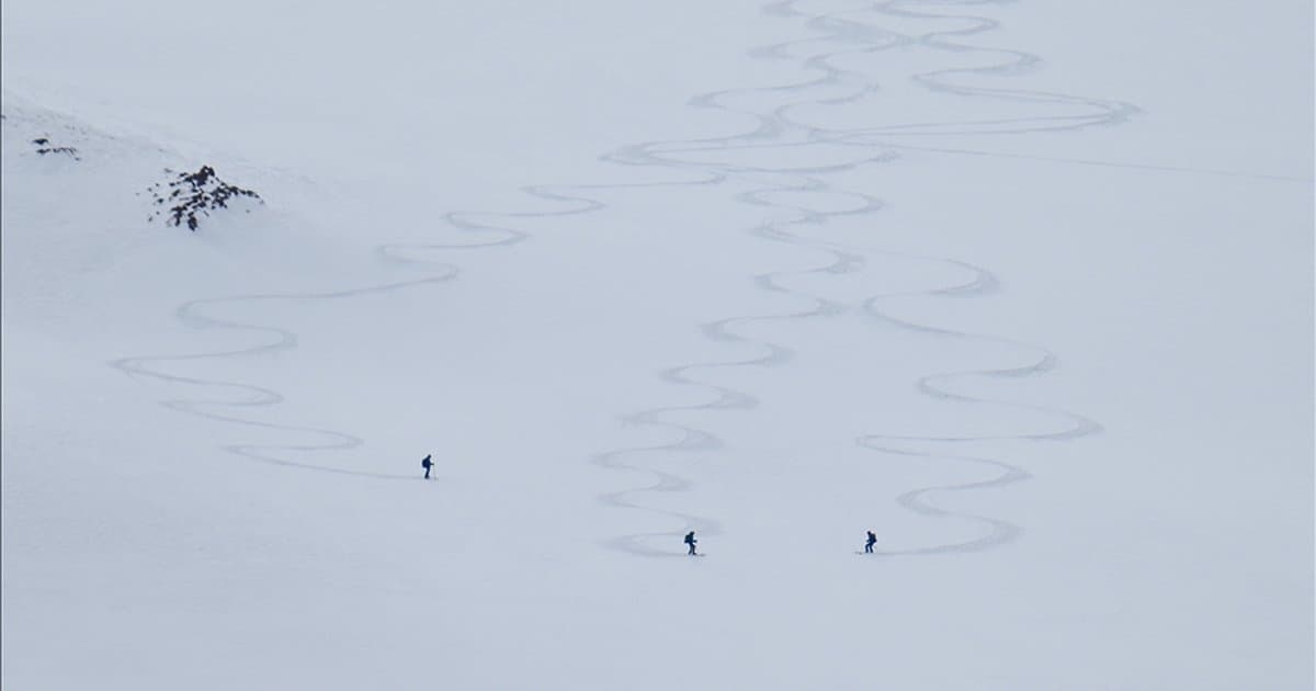 Van'ın karlı dağları yabancı kayakçıları ağırladı