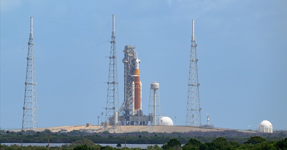 NASA Artemis II ile Orion uzay aracını Ay'a fırlattı