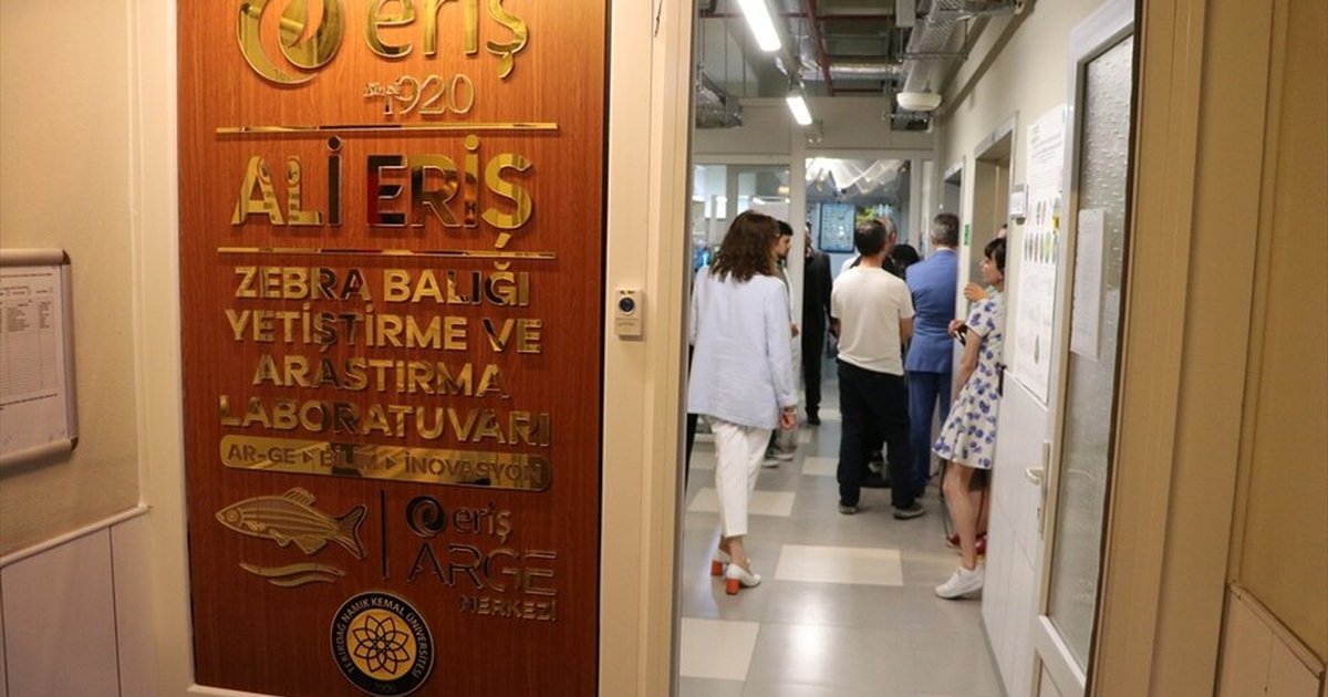 Tekirdağ NKÜ'de Ali Eriş Zebra Balığı Laboratuvarı açıldı
