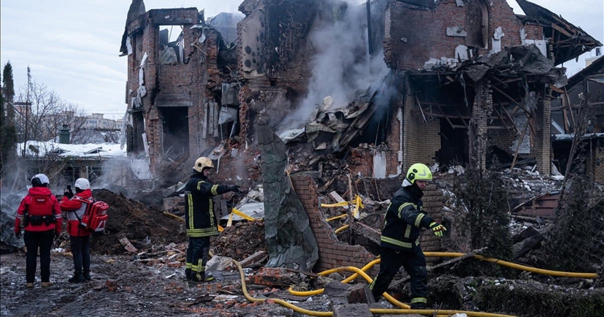 Ukrayna'da Rusya saldırıları: 3 ölü, 5 yaralı