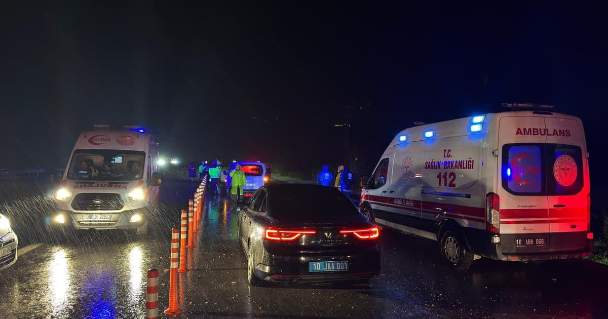 Balıkesir'de F-16 savaş uçağı düştü: 1 şehit