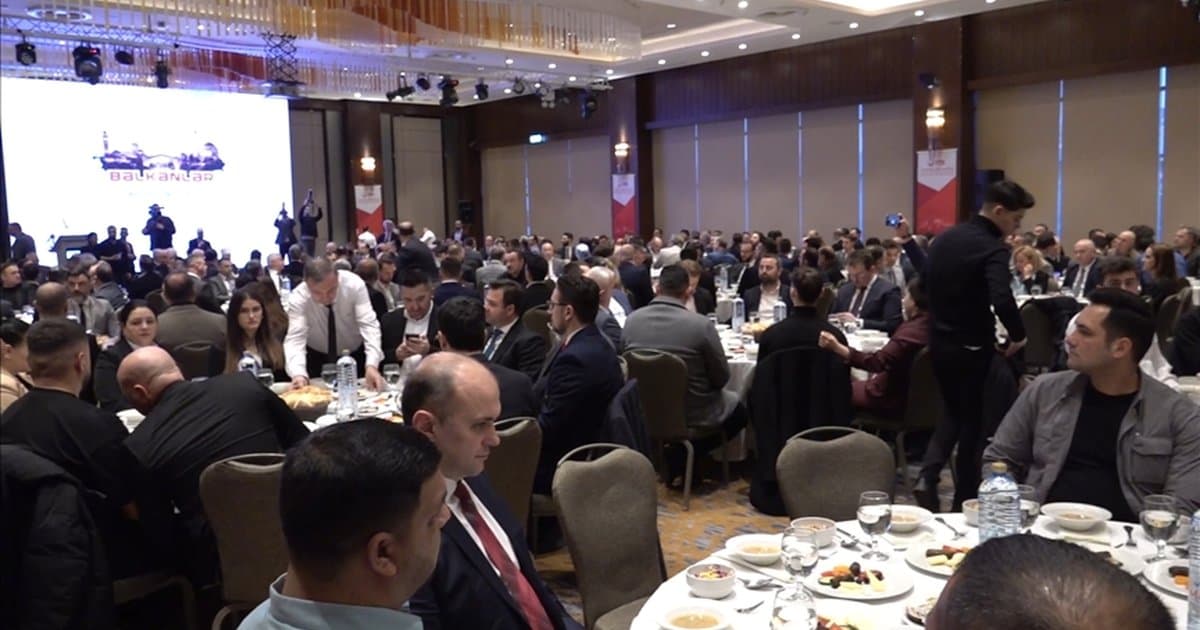 YTB Üsküp'te Balkanlar Kardeşlik İftarı düzenledi