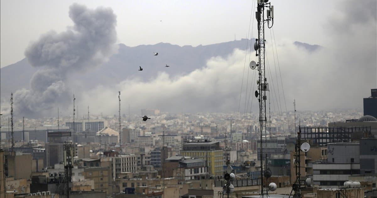 ABD-İsrail saldırısında Tahran'da 12 bin konut hasar gördü