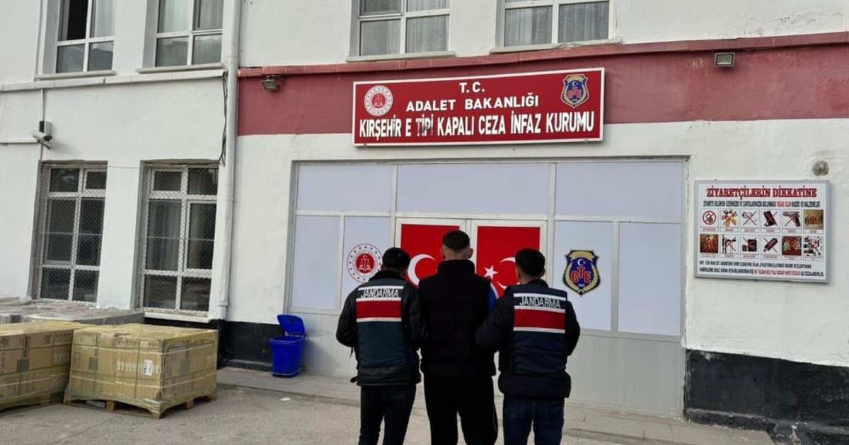 Cezaevinden İzinli Çıkan Kişi Uyuşturucu Satarken Yakalandı