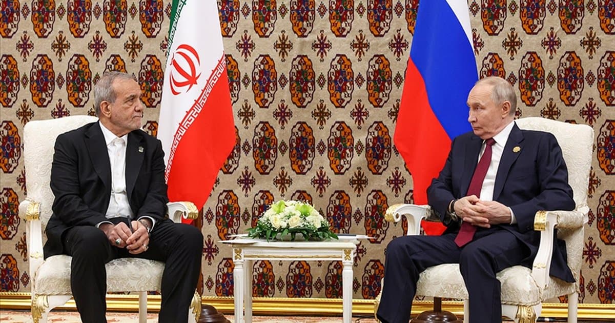 Putin, Pezeşkiyan ile telefonda görüştü