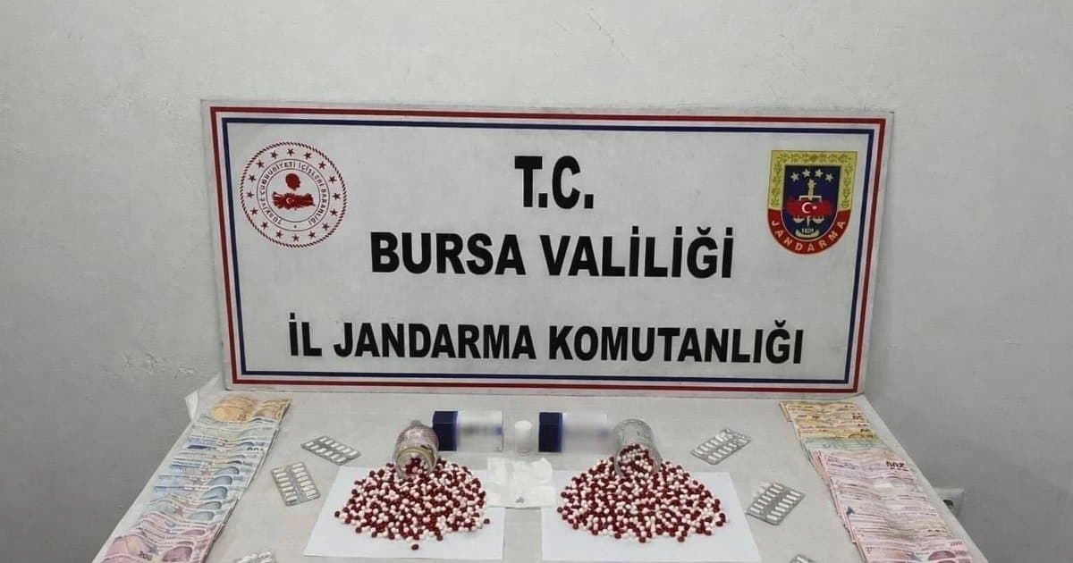 Bursa'da uyuşturucu operasyonu: Bin 39 sentetik hap ele geçirildi