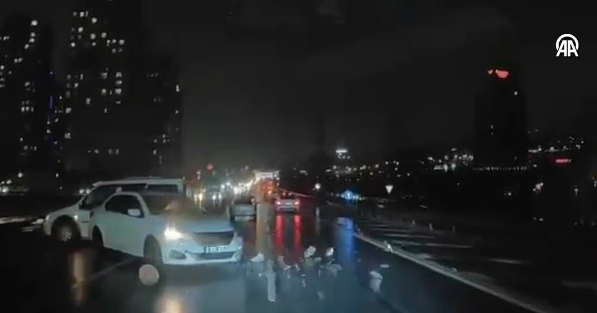 Esenyurt'ta Otoyolda Korkunç Kaza