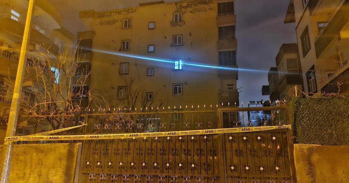 Diyarbakır'da 51 kişinin yaşadığı bina kolon sesleri nedeniyle boşaltıldı