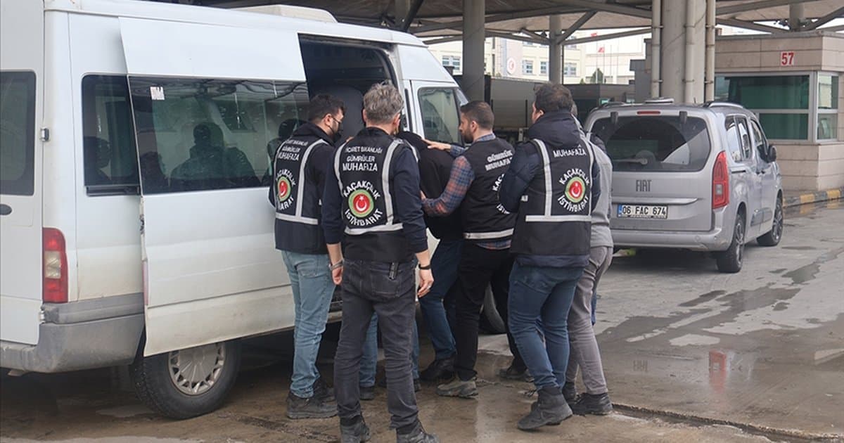 Kapıkule'de uyuşturucu operasyonu: 5 şüpheli yakalandı