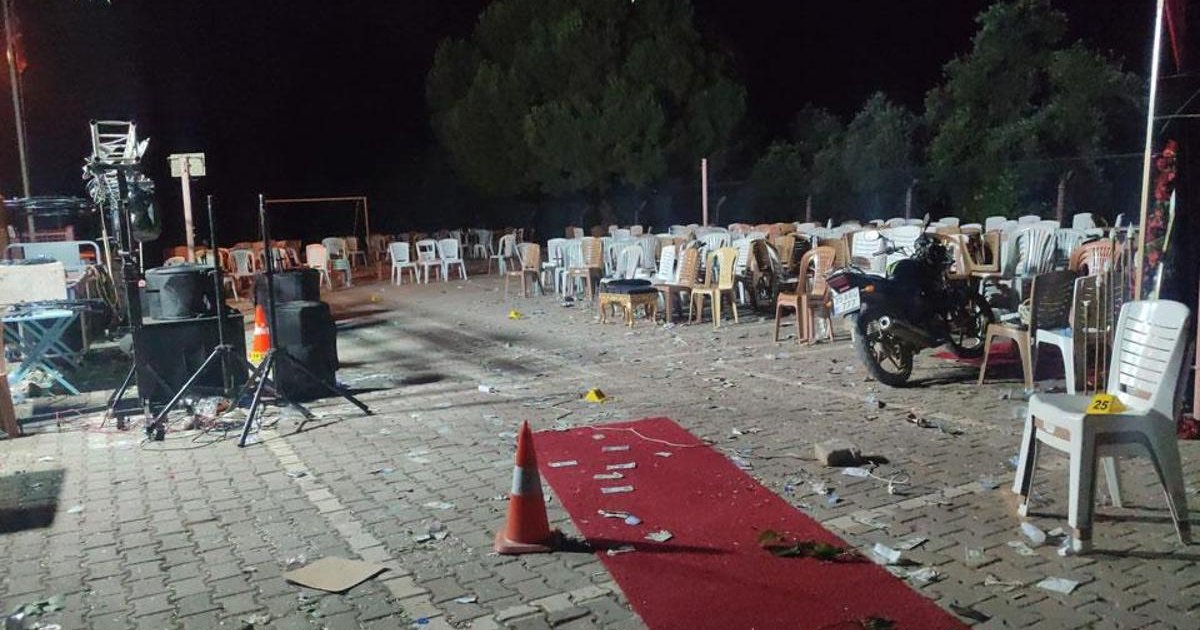 İzmir'de kına gecesine silahlı saldırı: 1 ölü, 4 yaralı