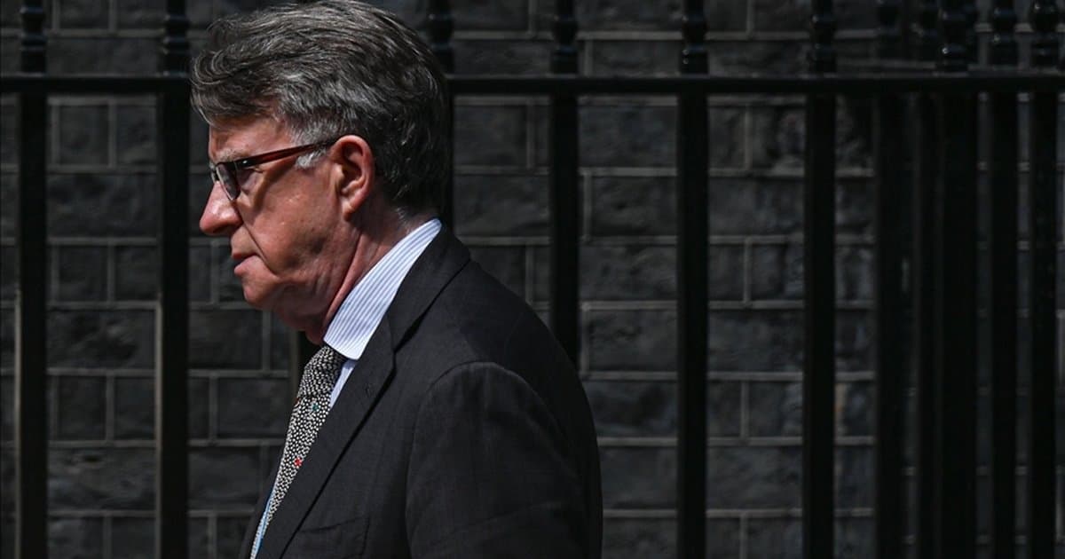 AB'den Mandelson'a soruşturma