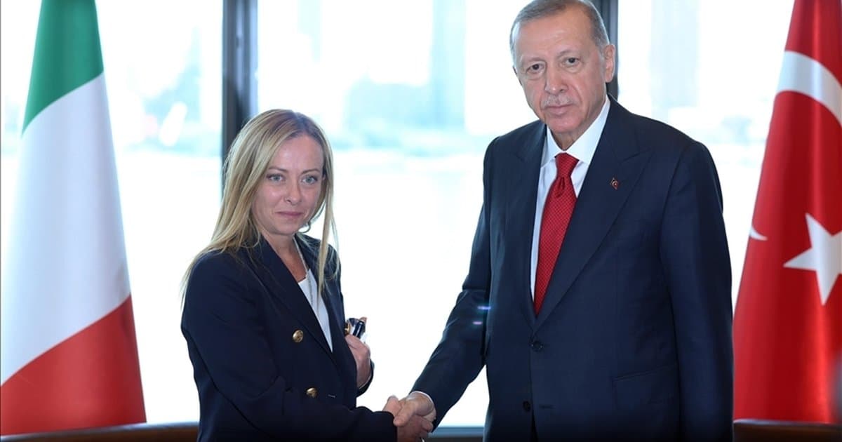 Erdoğan'dan İran diplomasisi: Meloni ile görüştü
