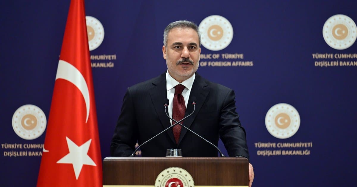 Dışişleri Bakanı Fidan'dan kritik diplomasi trafiği