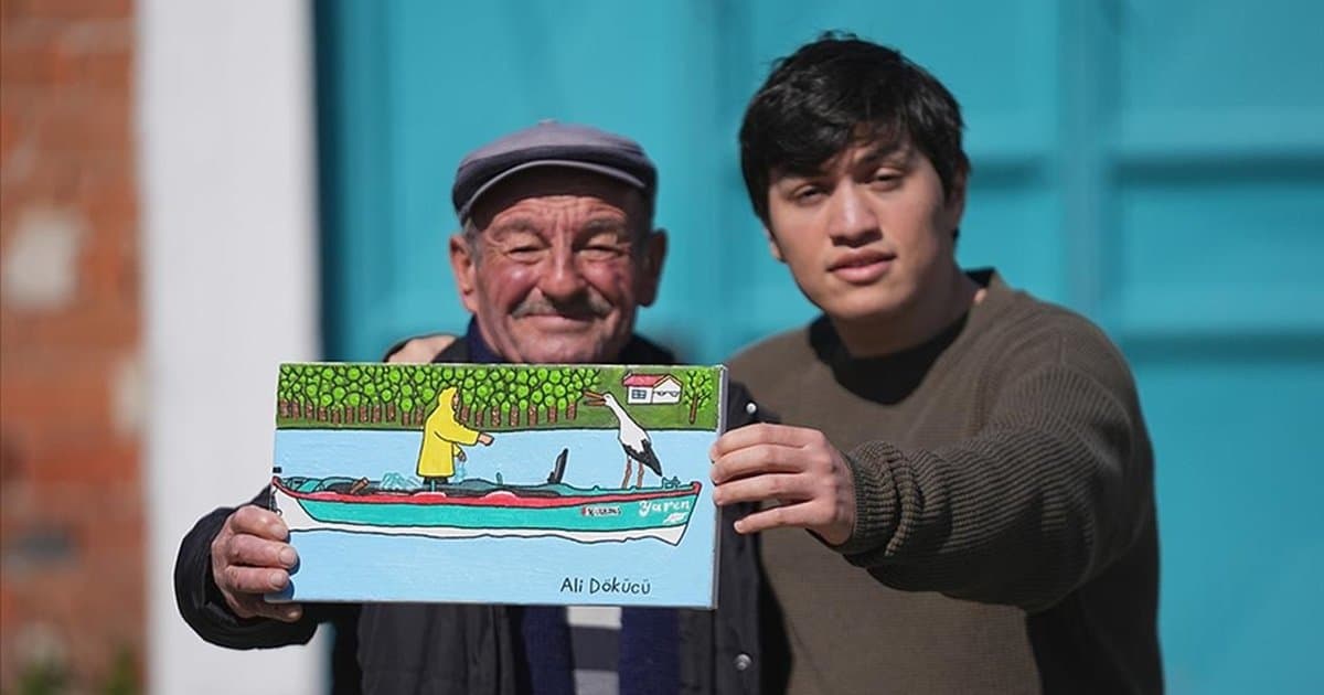 Yaren leylek ve balıkçı Adem amca dostluğu resimde