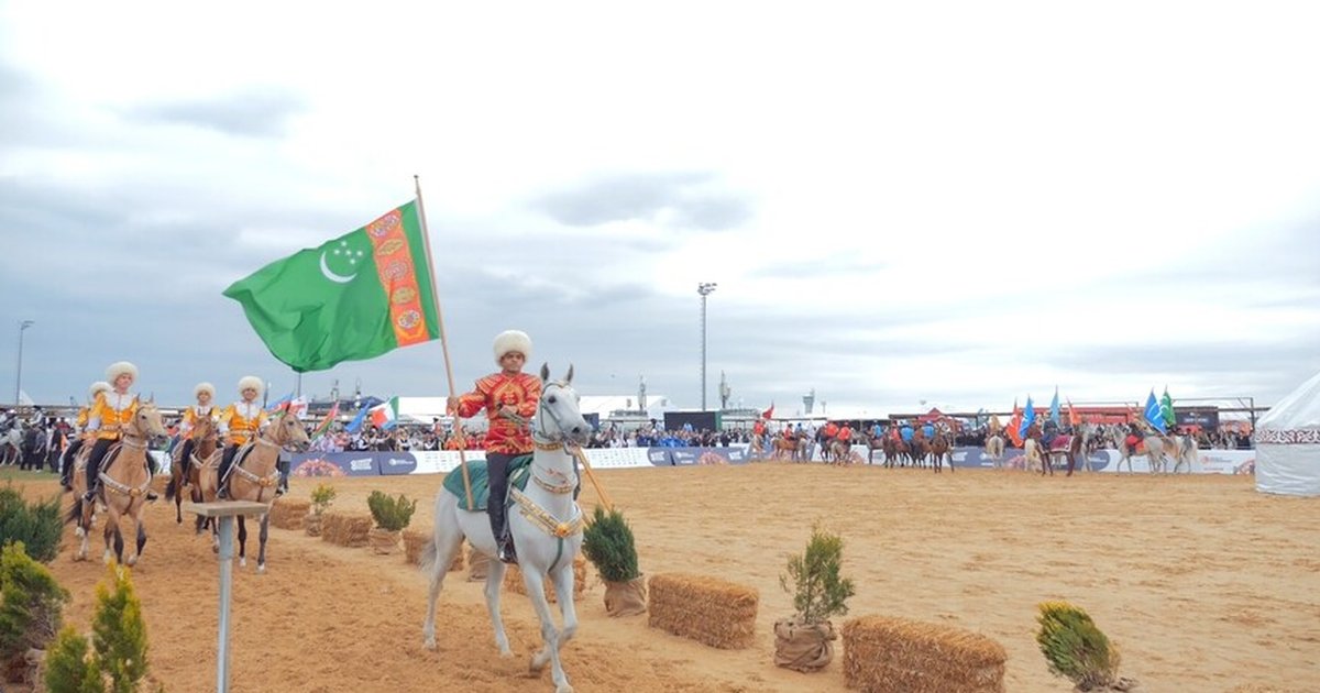 Türkmenistan Etnospor Kültür Festivali'nde Galkynyş ile ilgi çekti