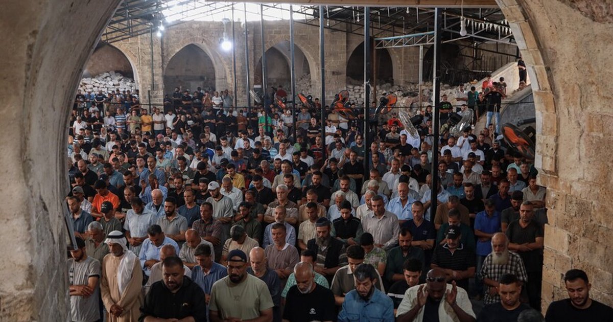 İsrail'in Filistin'de Ezan Yasağı Girişimi