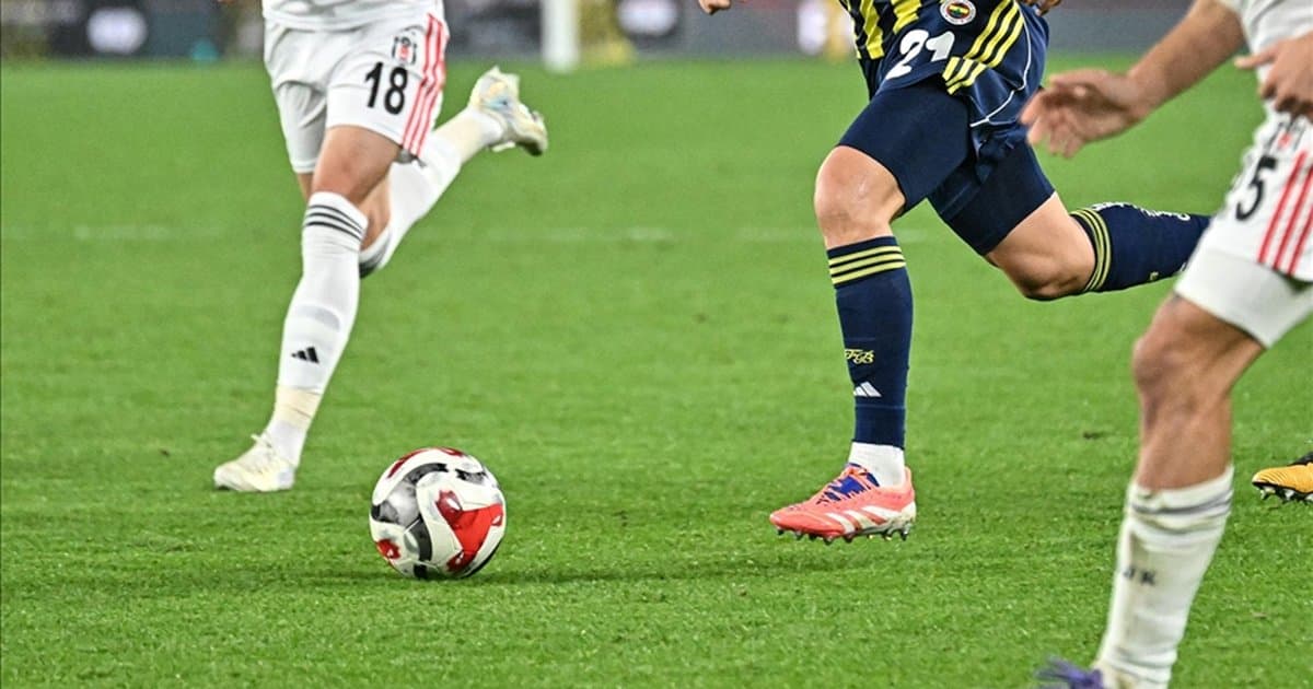 Fenerbahçe-Beşiktaş derbisinde 16 futbolcu ilk kez sahneye çıkacak