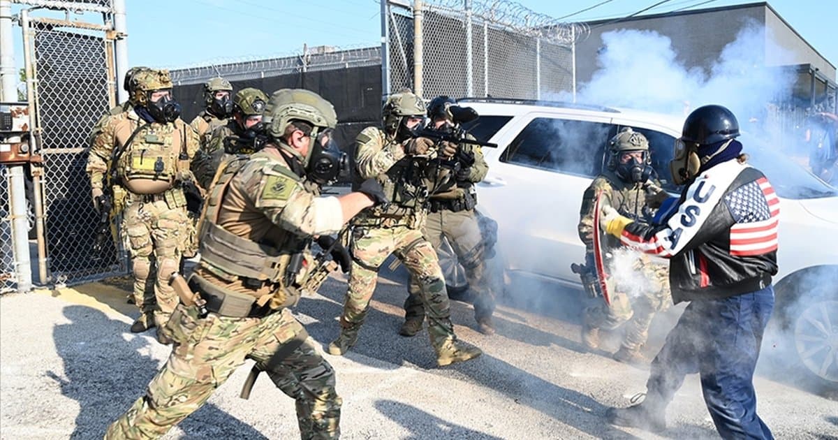 ABD'de ICE görevlilerinin eğitiminden silah güvenliği içeriği çıkarıldı