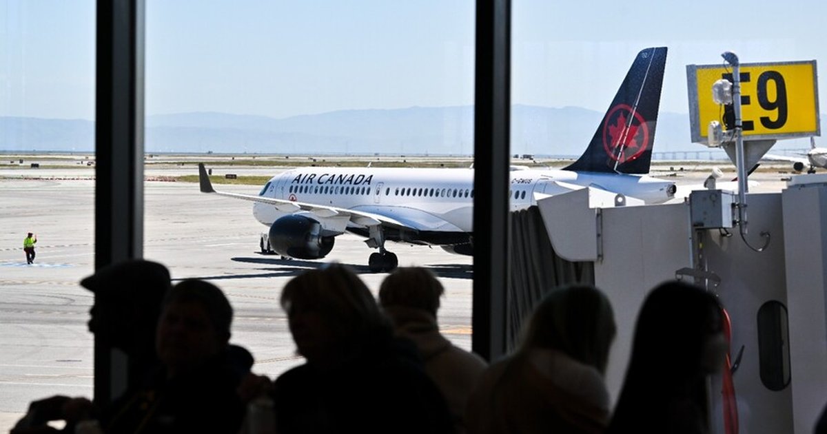 Kanada'da pilot ehliyetsiz uçuş yaptı