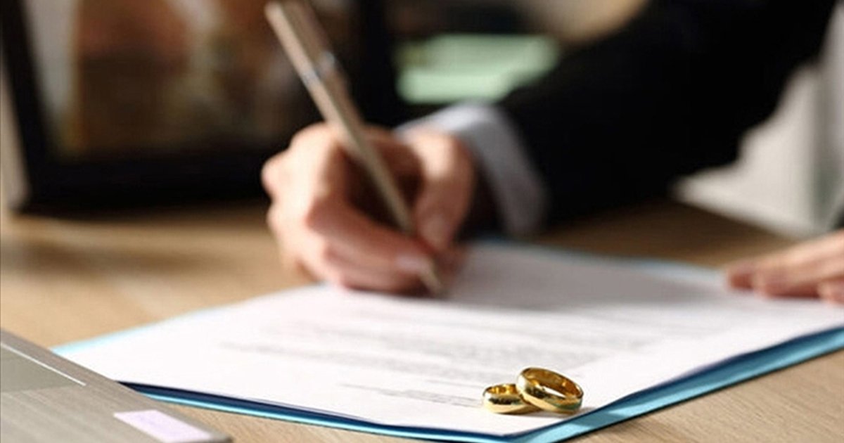 Hileli boşananların aylıkları kesildi