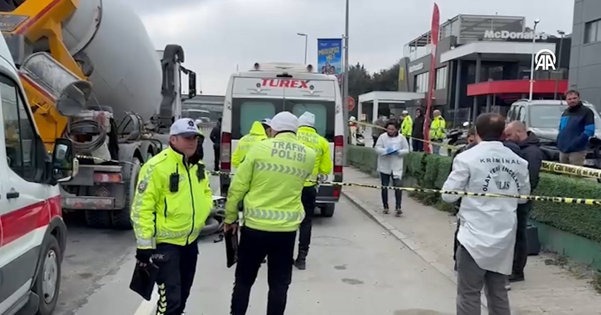Güngören'de Motosikletli Genç Ölümüne Kazaya Kurban Gitti