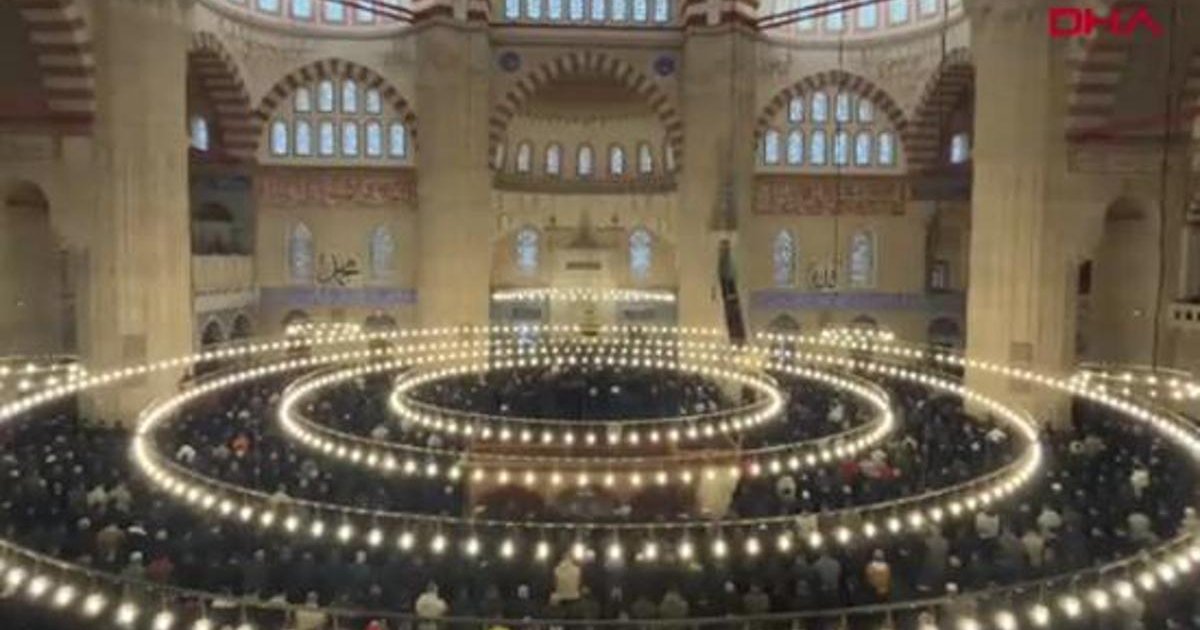 Selimiye Camisi 4 yıl sonra bayram coşkusuyla doldu