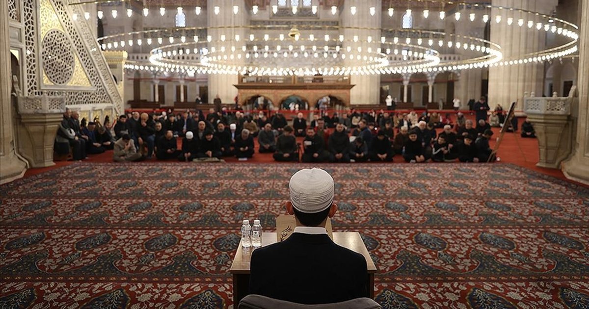 Selimiye Camisi'nde Genç Hafızlar Bir Araya Geldi