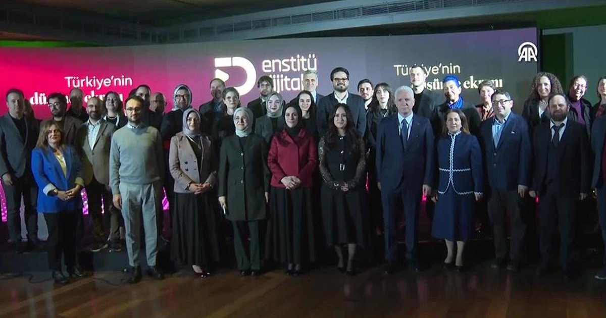 Sosyal bilimlerde dijital hamle: Enstitü Dijital başladı