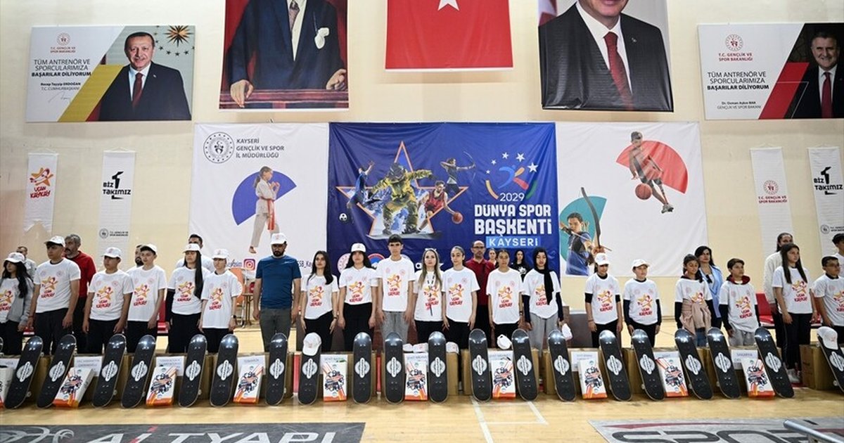 Türkiye Kaykay Federasyonu'ndan Uçan Kaykay Projesi