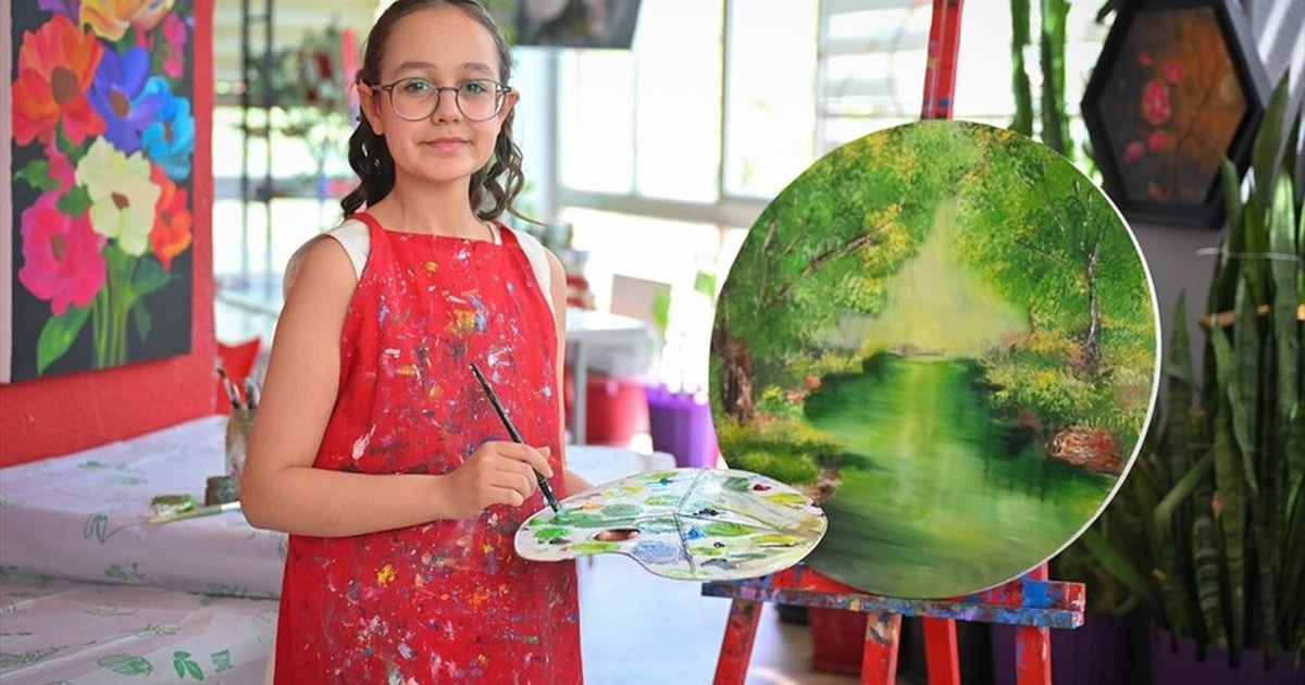 Lösemili genç ressam Buğlem ikinci sergisine hazırlanıyor