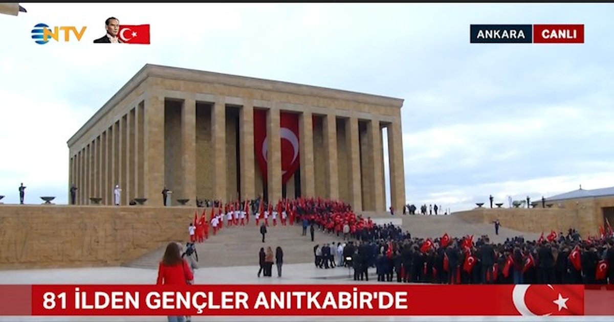 19 Mayıs Atatürk'ü Anma, Gençlik ve Spor Bayramı coşkuyla kutlanıyor