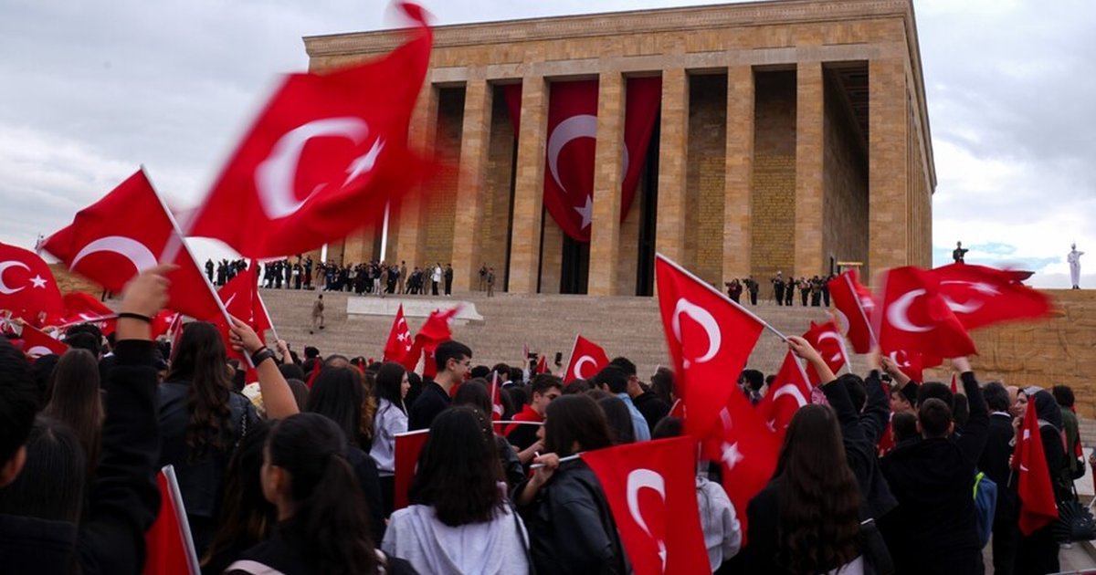 Spor federasyonları 19 Mayıs'ı kutladı