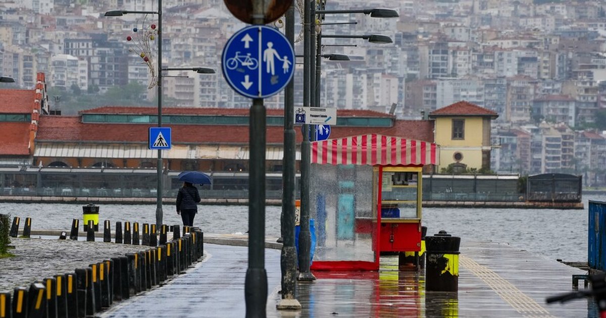 İzmir 5 ayda yağış rekoru kırdı