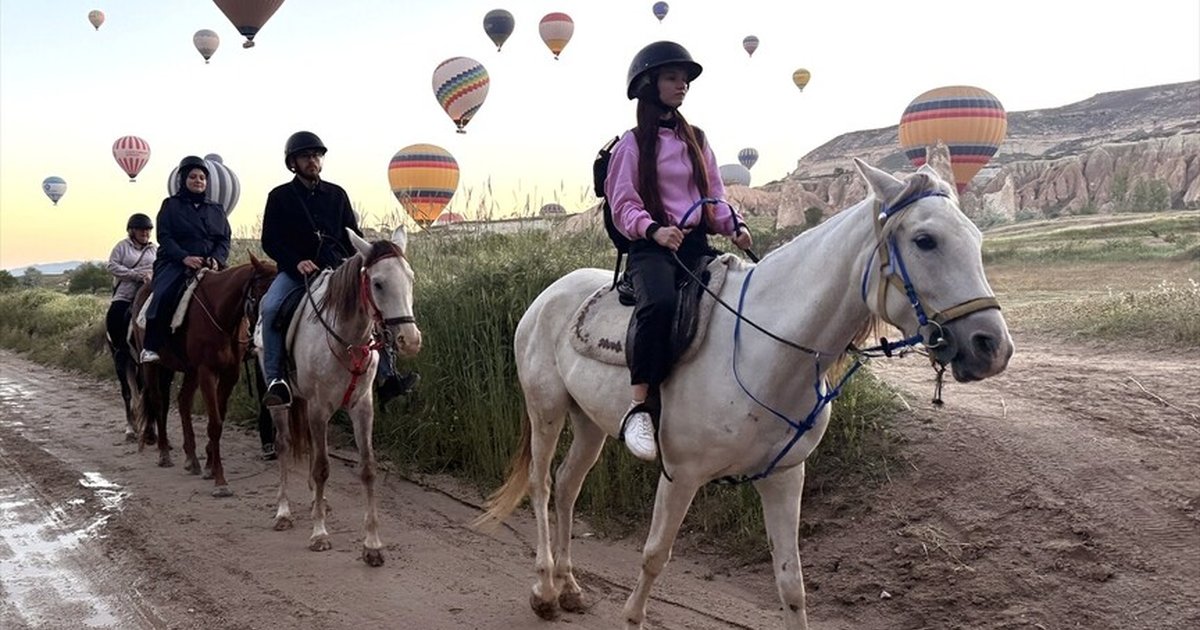 Kapadokya'da Kurban Bayramı tatilinde yerli turist yoğunluğu